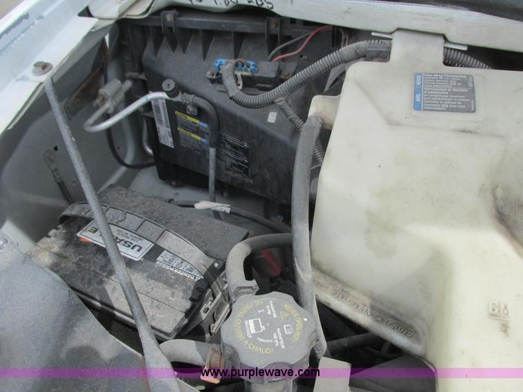 image for item K4061 2006 GMC Savana G3500 Cargo service truck