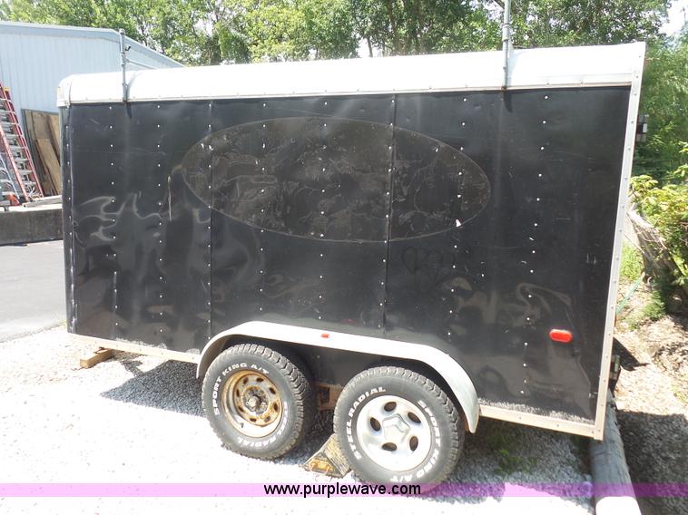 image for item K4667 2002 Apple Valley enclosed cargo trailer