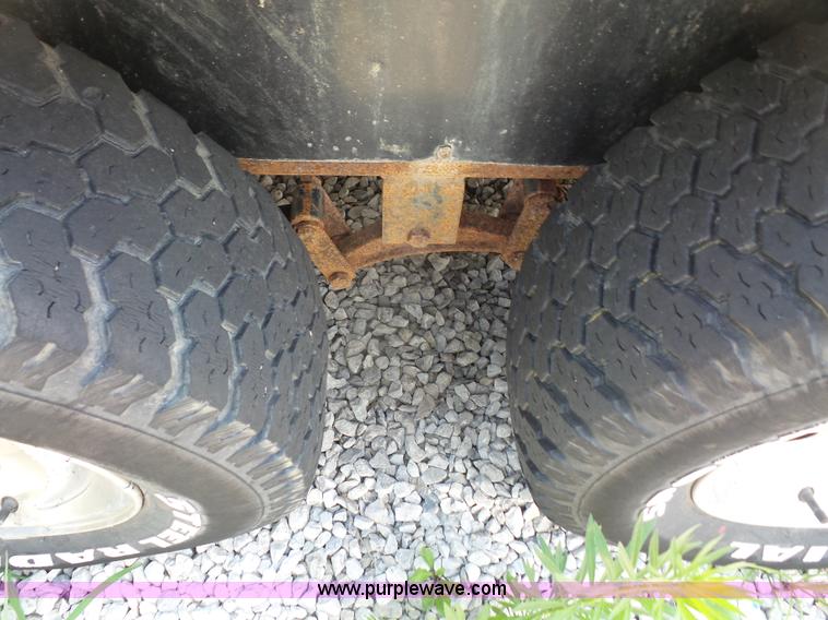 image for item K4667 2002 Apple Valley enclosed cargo trailer