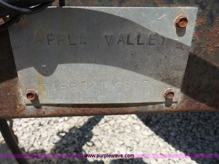 image for item K4667 2002 Apple Valley enclosed cargo trailer