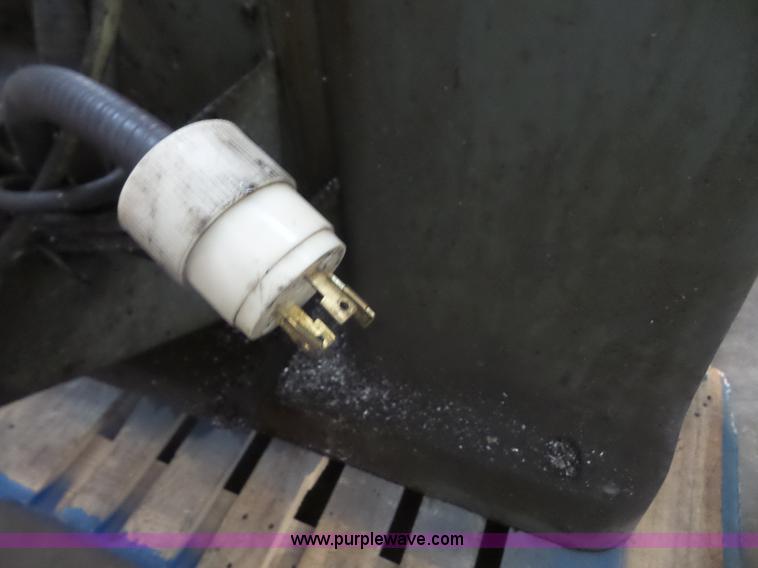 image for item K4670 Enco 2S vertical milling machine