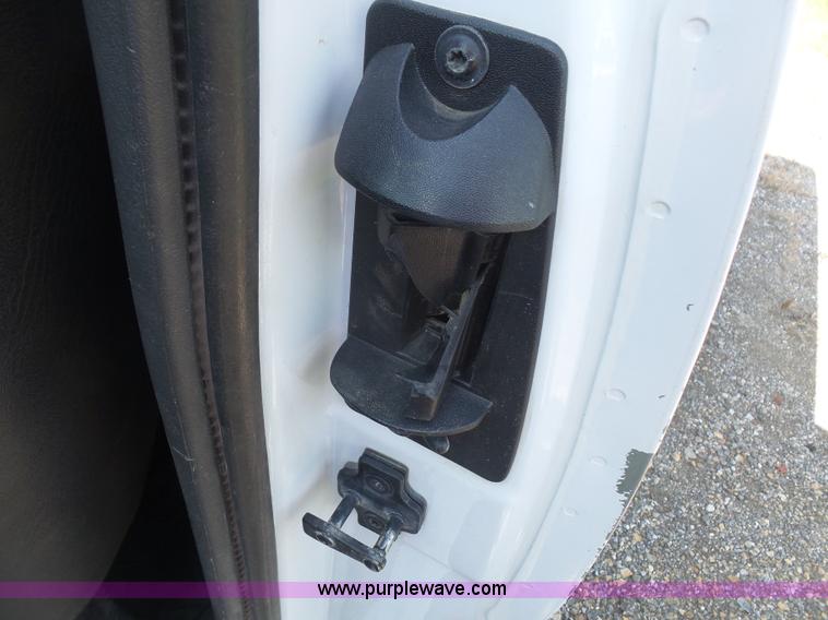 image for item K4739 2003 Chevrolet Silverado 1500 Ext. Cab pickup truck