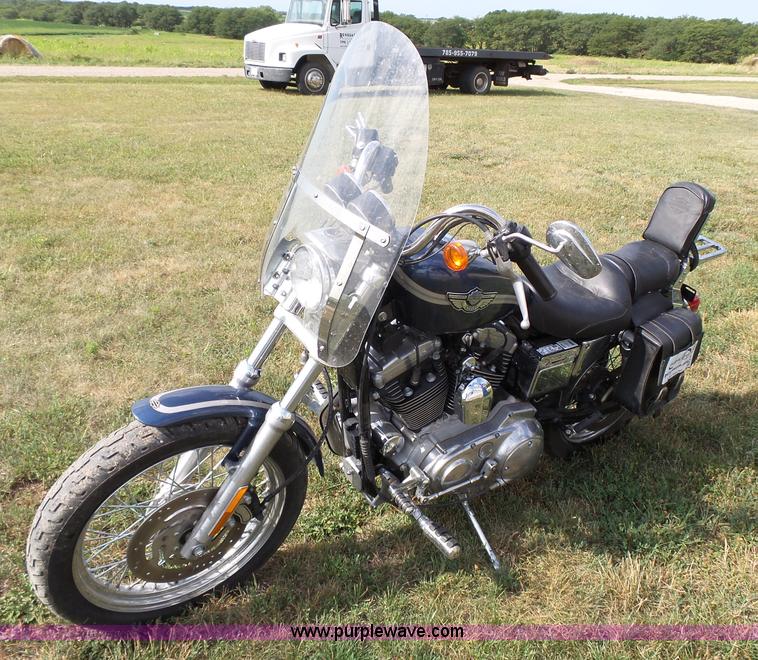 image for item K5305 2003 Harley Davidson XLH1200 motorcycle