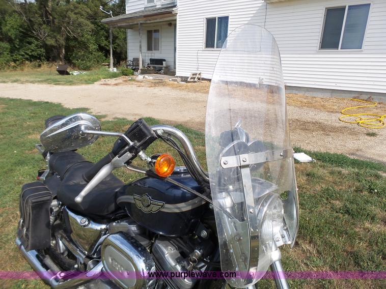 image for item K5305 2003 Harley Davidson XLH1200 motorcycle