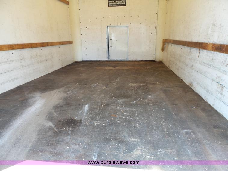 image for item K5316 1997 GMC Savana G3500 box truck