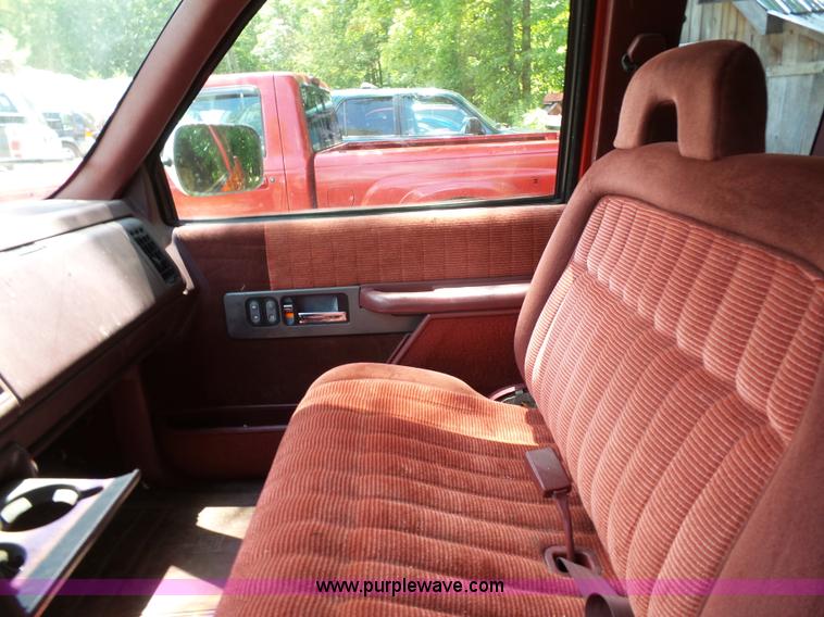 image for item K5342 1994 Chevrolet 1500 Z71 Ext. Cab pickup truck