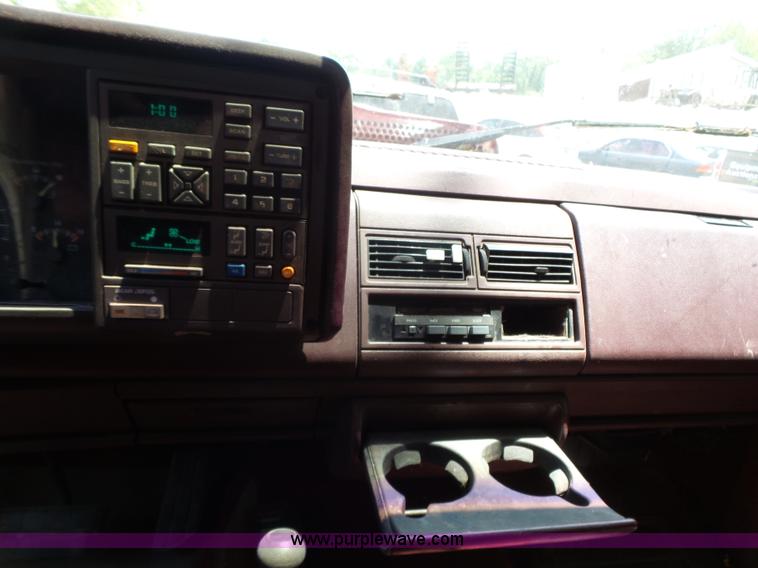 image for item K5342 1994 Chevrolet 1500 Z71 Ext. Cab pickup truck