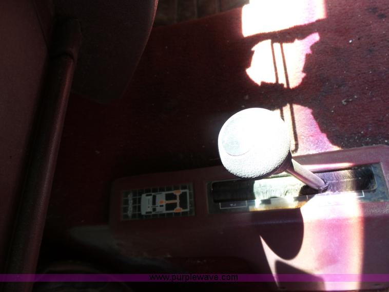 image for item K5342 1994 Chevrolet 1500 Z71 Ext. Cab pickup truck