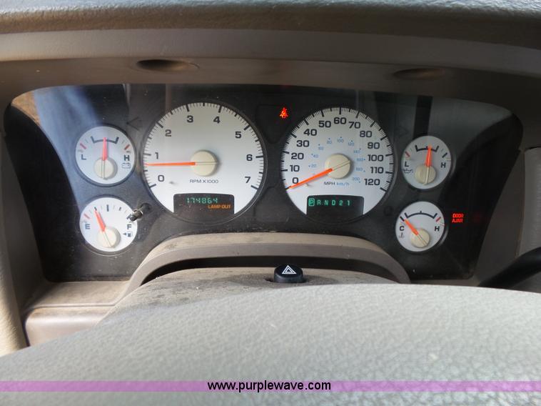 image for item K7059 2004 Dodge Ram 1500 Quad Cab pickup truck