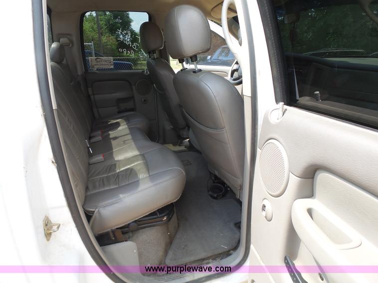 image for item K7059 2004 Dodge Ram 1500 Quad Cab pickup truck