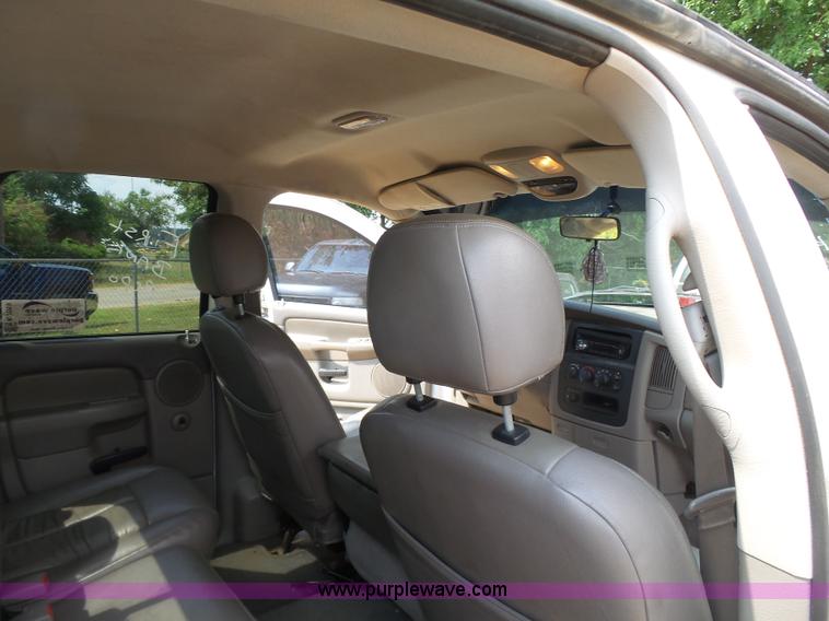 image for item K7059 2004 Dodge Ram 1500 Quad Cab pickup truck