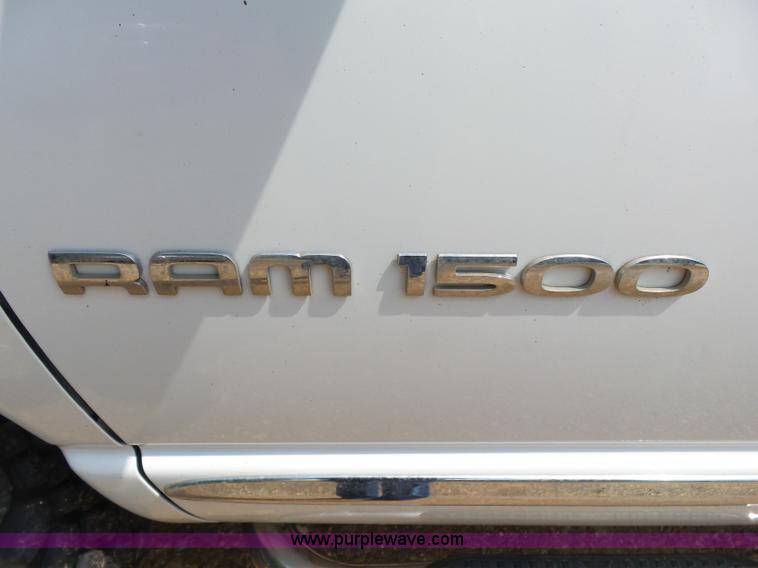 image for item K7059 2004 Dodge Ram 1500 Quad Cab pickup truck