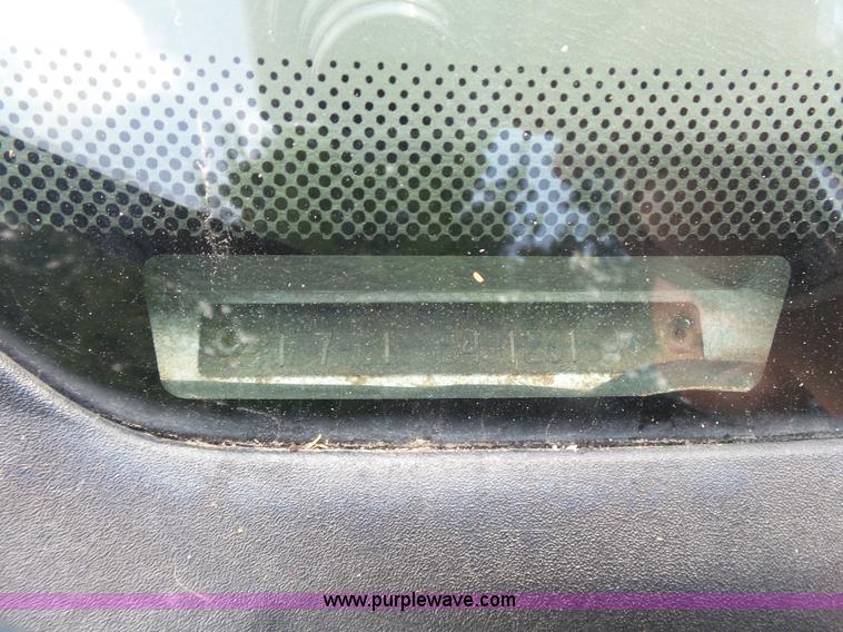 image for item K7059 2004 Dodge Ram 1500 Quad Cab pickup truck