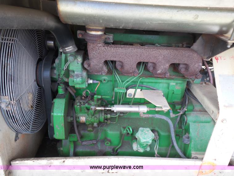 image for item K7067 1999 Ingersoll Rand P185WJD air compressor