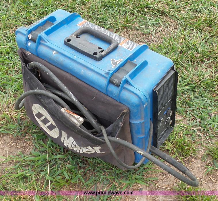image for item K7075 Miller Millermatic Passport welder