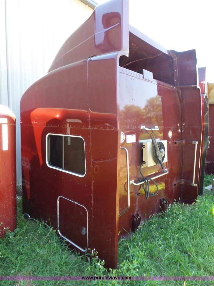 image for item K8433 Unibilt UltraCab standup sleeper