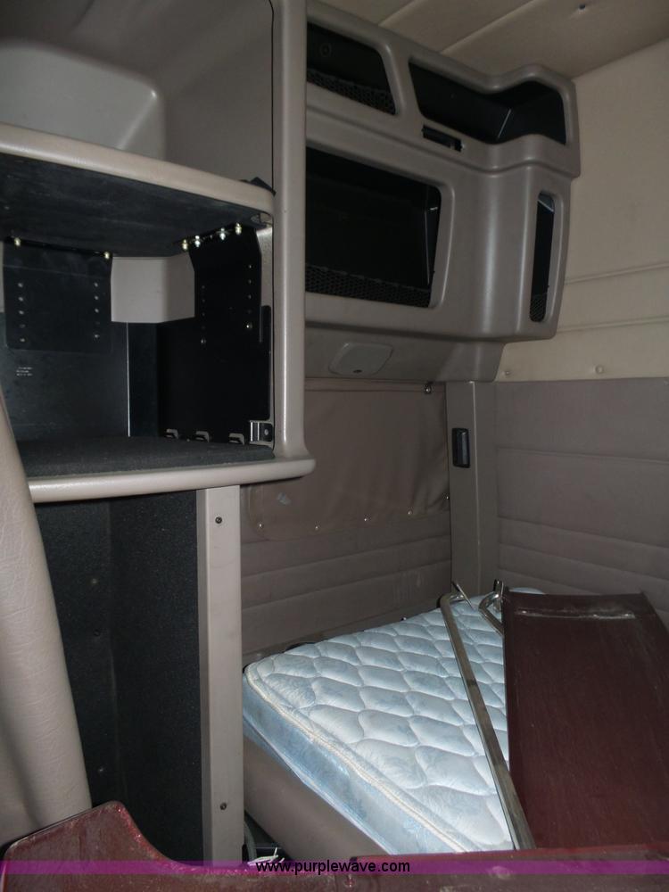 image for item K8433 Unibilt UltraCab standup sleeper