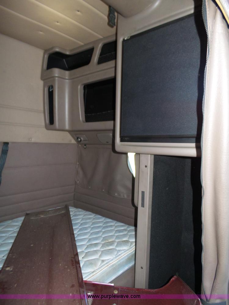 image for item K8433 Unibilt UltraCab standup sleeper