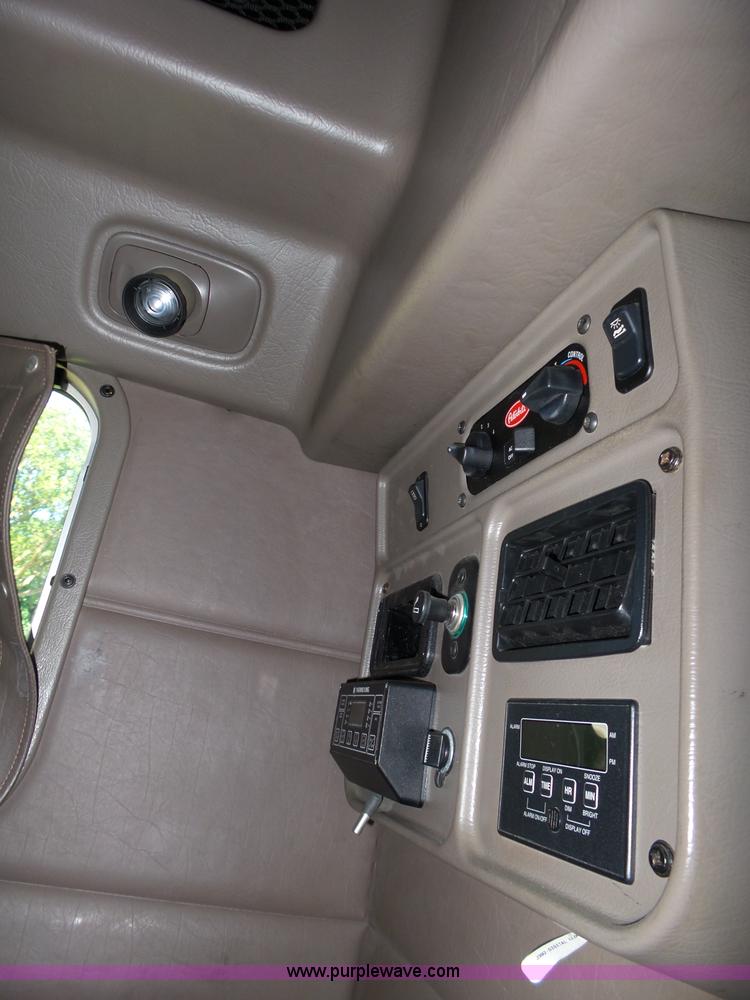 image for item K8433 Unibilt UltraCab standup sleeper