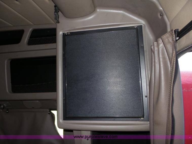 image for item K8433 Unibilt UltraCab standup sleeper