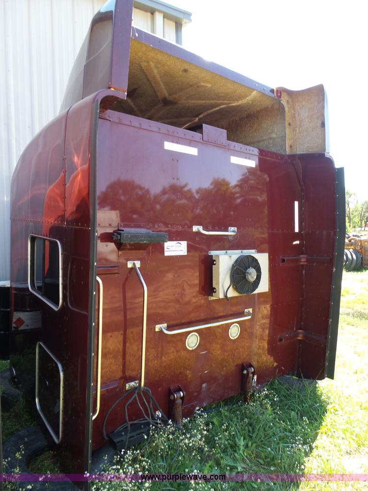 image for item K8435 Unibilt UltraCab standup sleeper