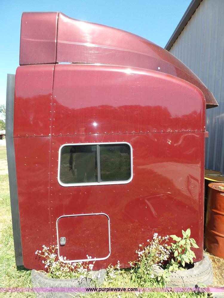 image for item K8435 Unibilt UltraCab standup sleeper