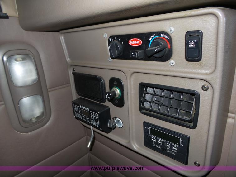 image for item K8435 Unibilt UltraCab standup sleeper