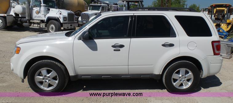 image for item L1569 2012 Ford Escape XLT SUV