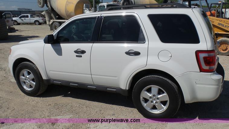 image for item L1569 2012 Ford Escape XLT SUV