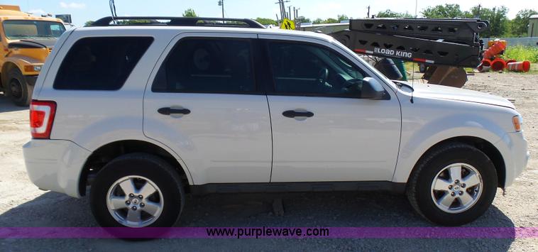 image for item L1569 2012 Ford Escape XLT SUV