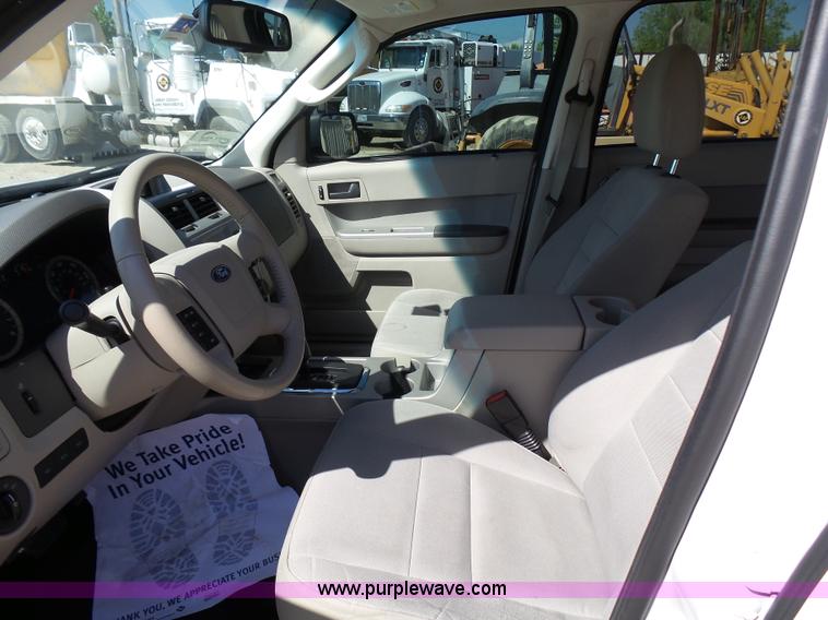 image for item L1569 2012 Ford Escape XLT SUV