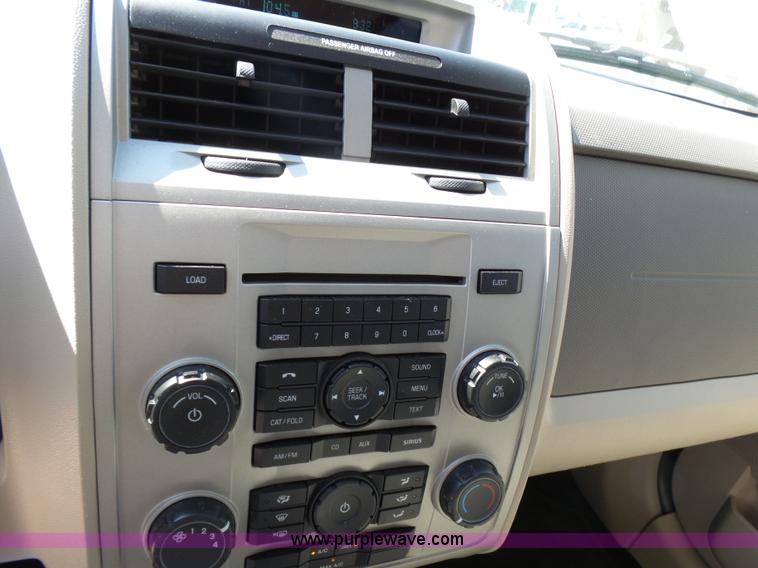 image for item L1569 2012 Ford Escape XLT SUV