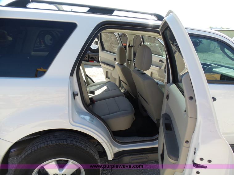 image for item L1569 2012 Ford Escape XLT SUV