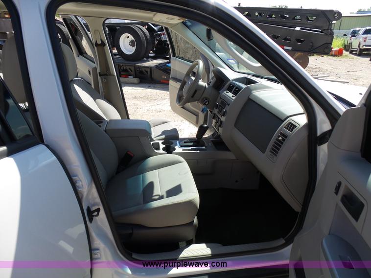 image for item L1569 2012 Ford Escape XLT SUV