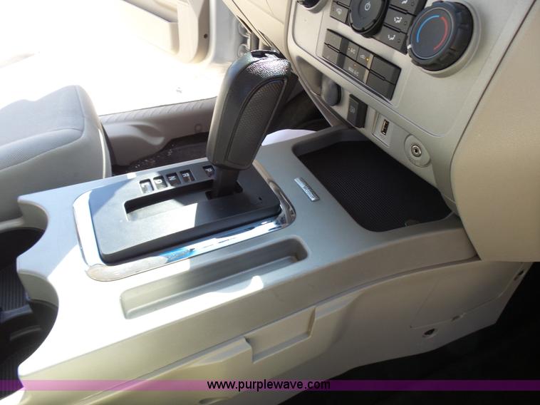 image for item L1569 2012 Ford Escape XLT SUV