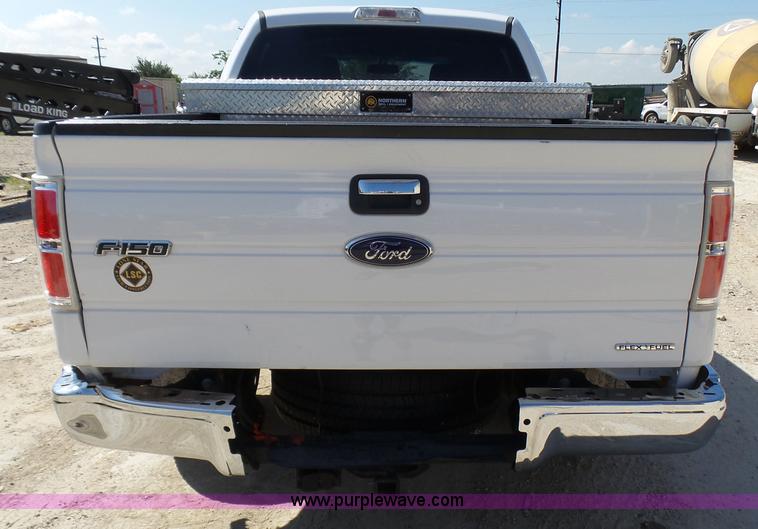 image for item L1570 2013 Ford F150 XLT SuperCrew pickup truck
