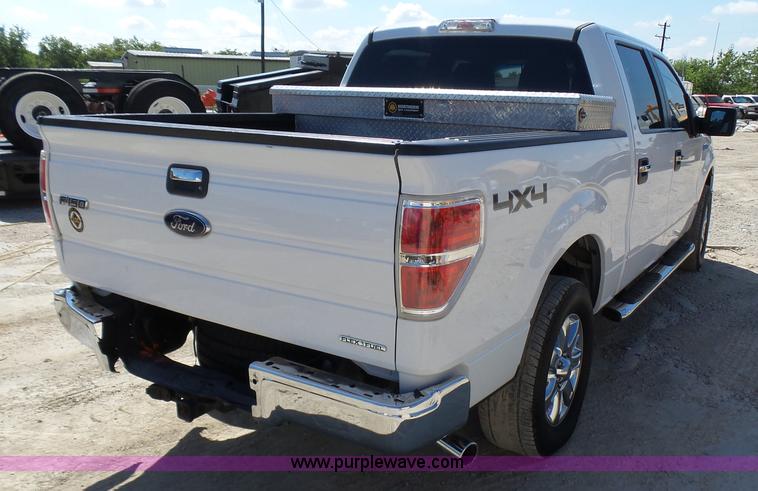 image for item L1570 2013 Ford F150 XLT SuperCrew pickup truck