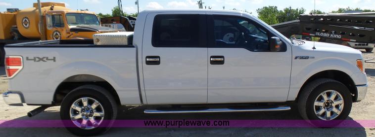 image for item L1570 2013 Ford F150 XLT SuperCrew pickup truck