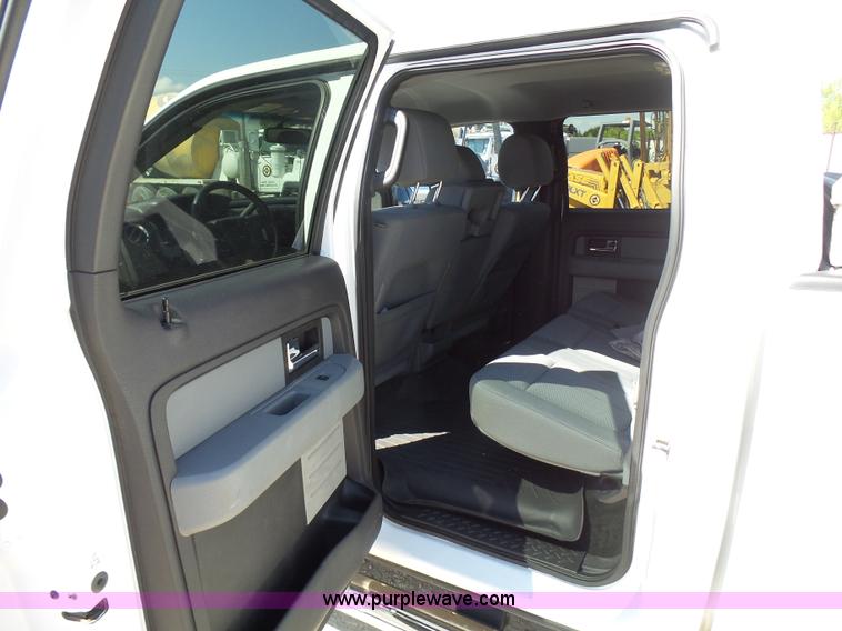 image for item L1570 2013 Ford F150 XLT SuperCrew pickup truck