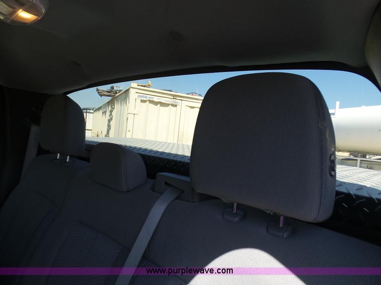 image for item L1570 2013 Ford F150 XLT SuperCrew pickup truck