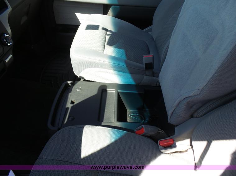 image for item L1570 2013 Ford F150 XLT SuperCrew pickup truck