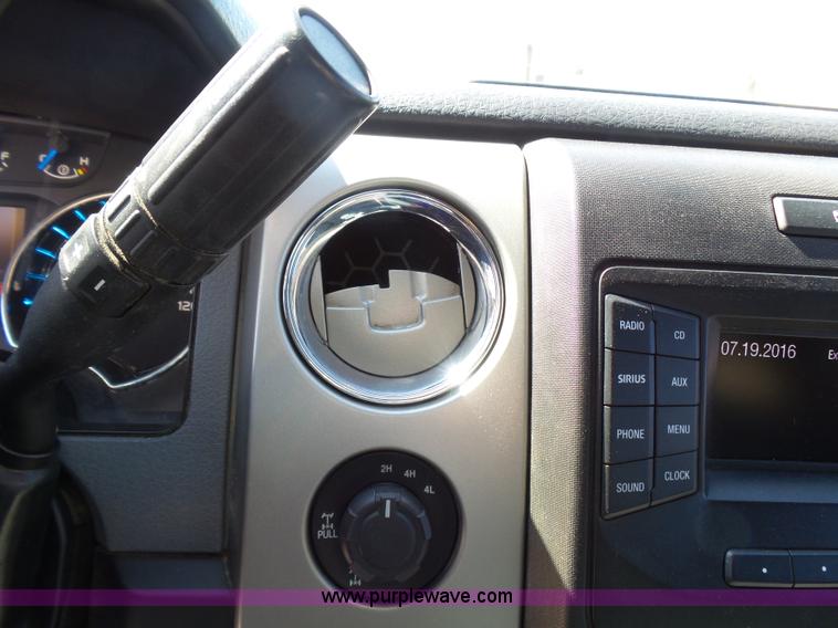 image for item L1570 2013 Ford F150 XLT SuperCrew pickup truck