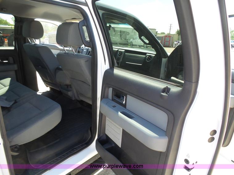 image for item L1570 2013 Ford F150 XLT SuperCrew pickup truck