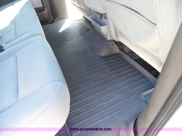 image for item L1570 2013 Ford F150 XLT SuperCrew pickup truck