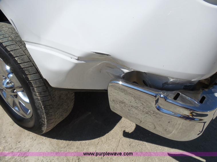 image for item L1570 2013 Ford F150 XLT SuperCrew pickup truck