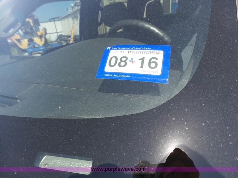 image for item L1570 2013 Ford F150 XLT SuperCrew pickup truck