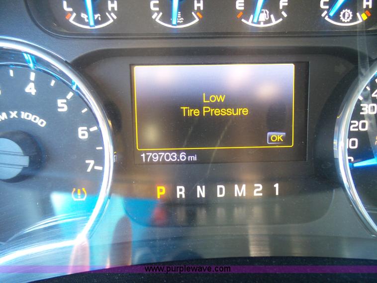 image for item L1570 2013 Ford F150 XLT SuperCrew pickup truck