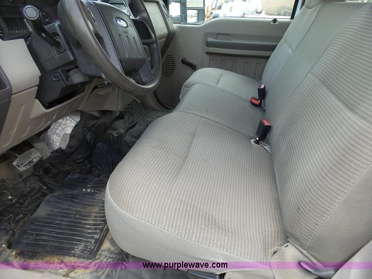 image for item L1571 2008 Ford F450 Super Duty XL Crew Cab service truck
