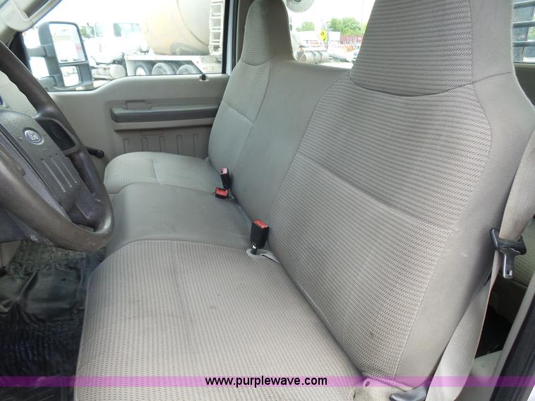 image for item L1571 2008 Ford F450 Super Duty XL Crew Cab service truck