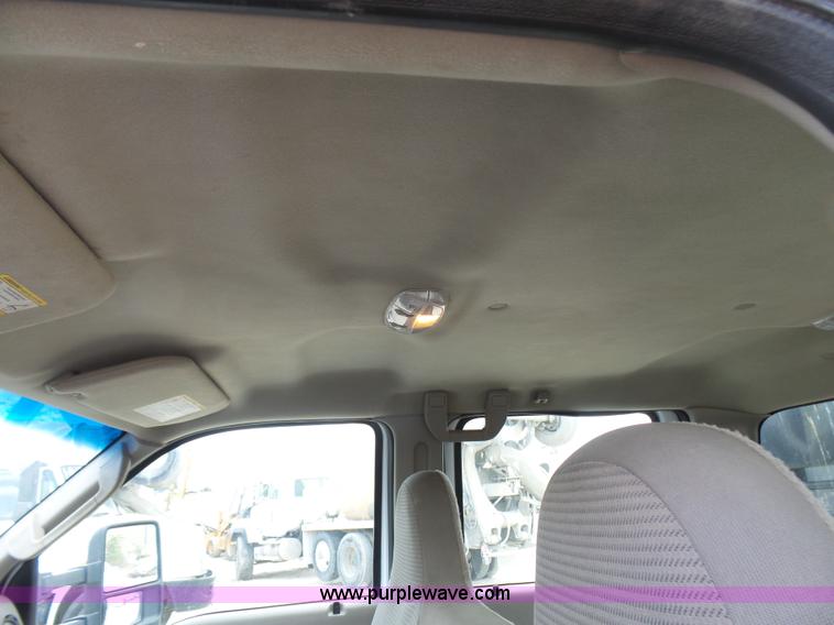 image for item L1571 2008 Ford F450 Super Duty XL Crew Cab service truck